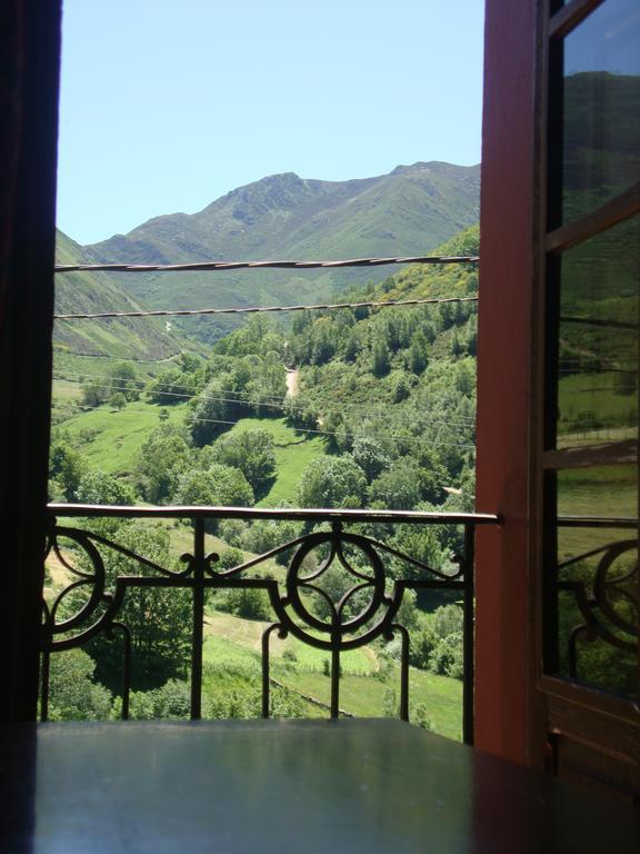 Hotel Rural Genestoso ภายนอก รูปภาพ