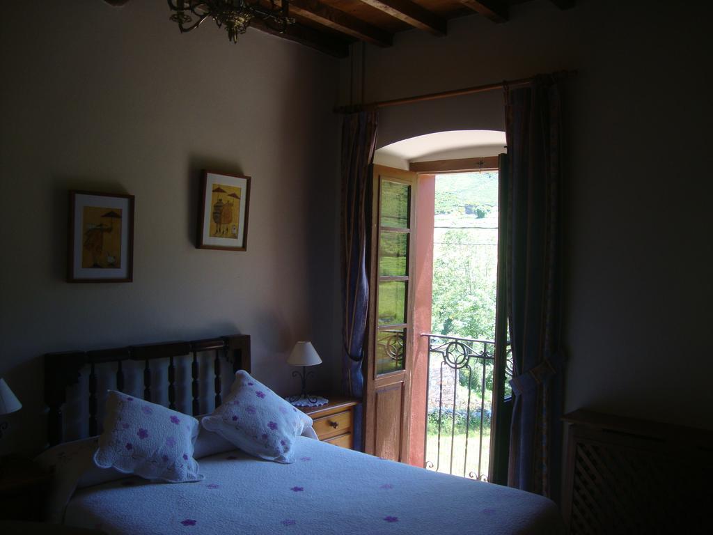 Hotel Rural Genestoso ภายนอก รูปภาพ